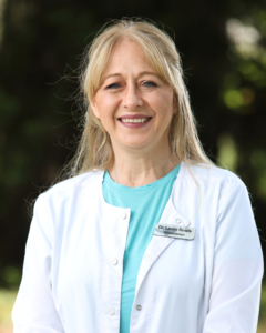 Dr Rewis
